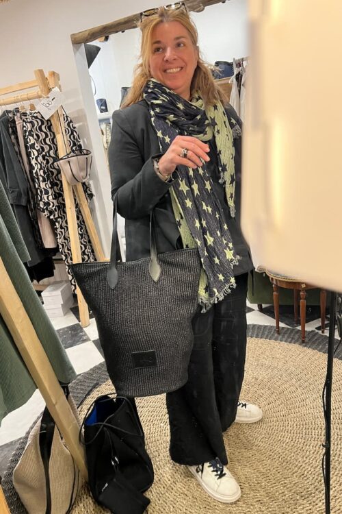orra bag apostasis black