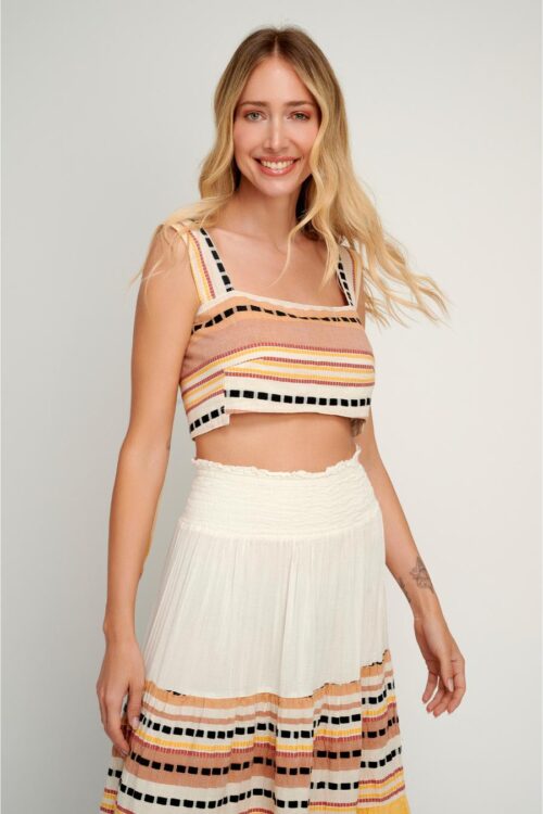 alonisos zakar crop top by pearl & caviar