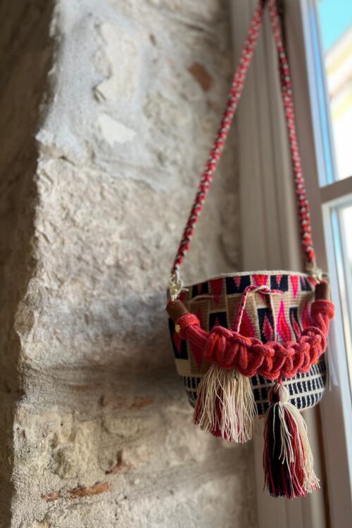 guanabana crossbody bag m1