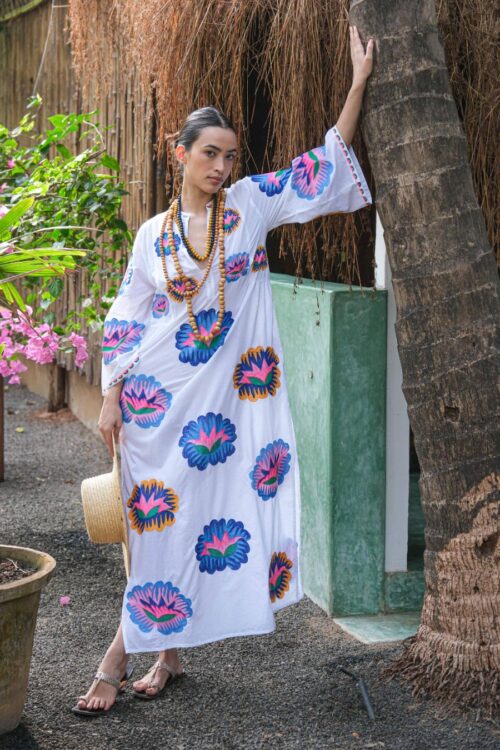nimo with love blue opal white/lotus embr.