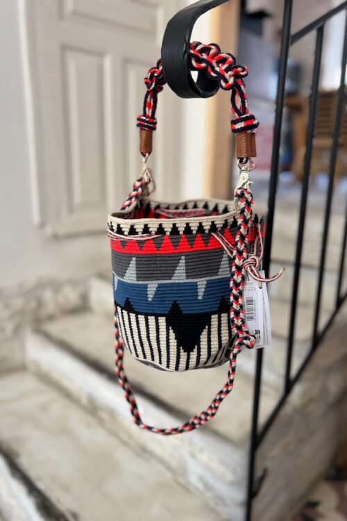 guanabana bag neon coral blue